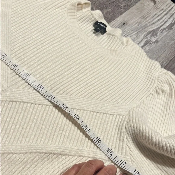 Express Cream Ribbed Knit Sweater Size Large - Picture 6 of 7